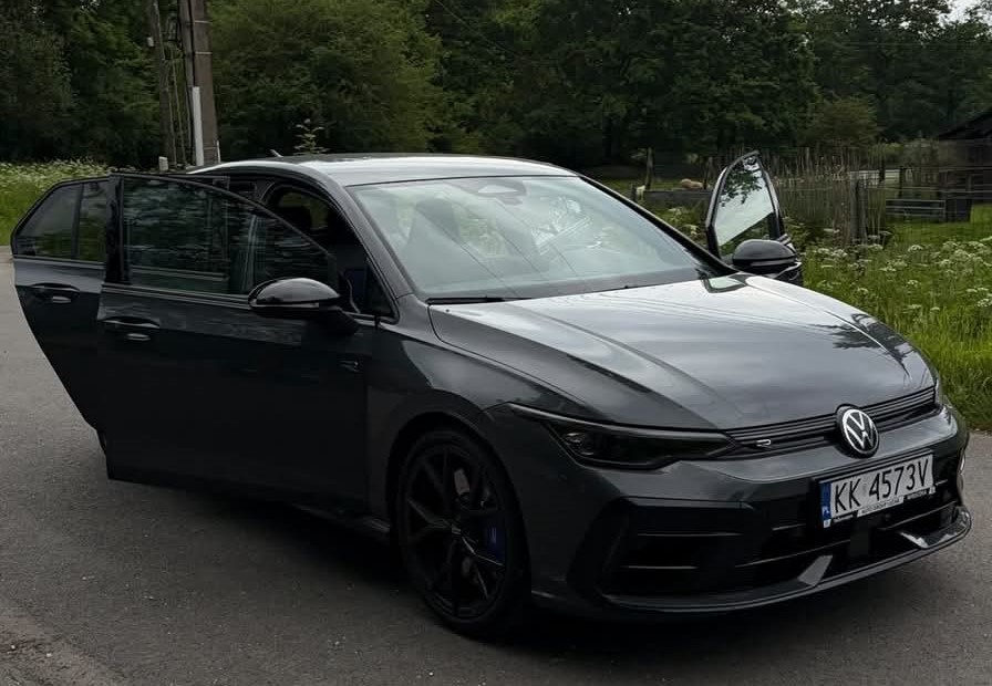 Volkswagen Golf 8 R
